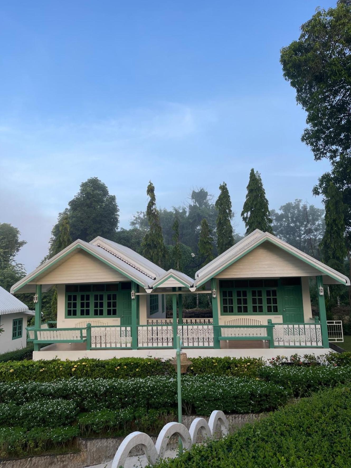 Baanpufa Resort Sai Yok Exterior photo